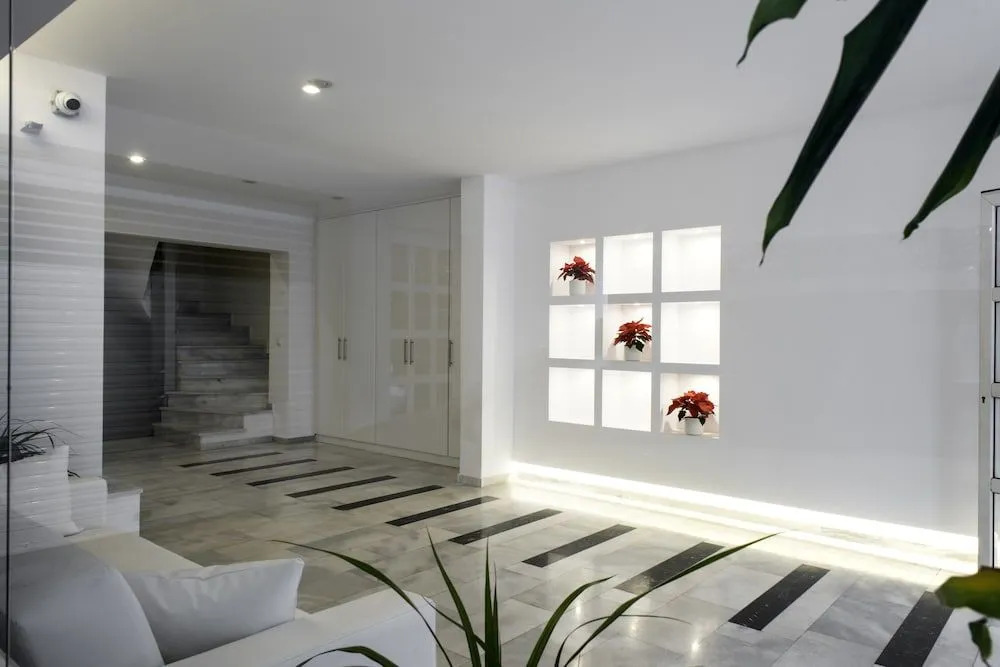 Athens Easy Stay