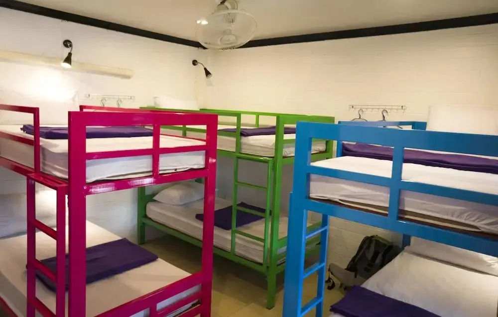 Royale Suites And Apartments By OYO Rooms
