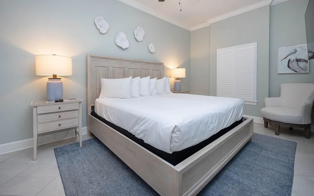 Phoenix Gulf Towers 2702 2 Bedroom Condo