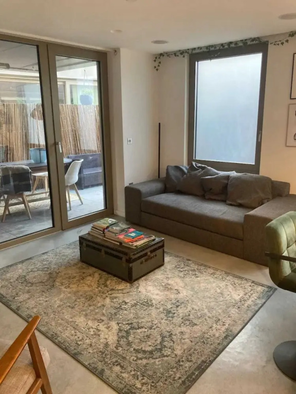Pet Friendly 1 Bedroom Apartment in London Fields