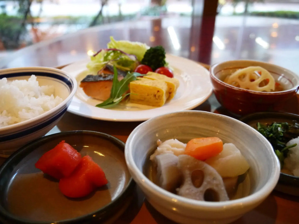 Ark Hotel Royal Fukuoka Tenjin -ROUTE INN HOTELS