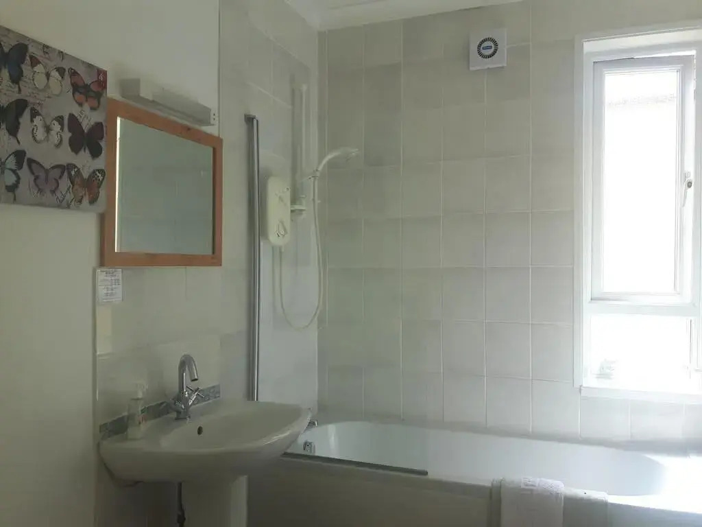 Breken Guest House