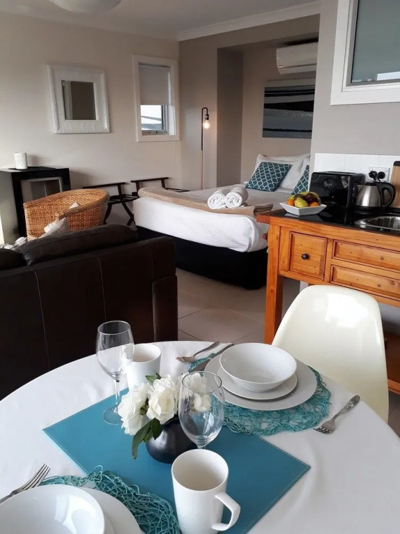 Shutters by the Sea-Ocean View Retreat-Waterfront-Private