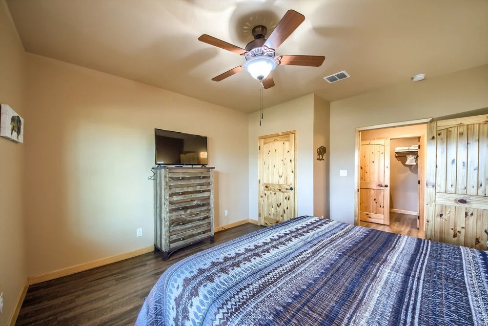 Old Mills Resort OM A6 3 Bedroom Condo by RedAwning