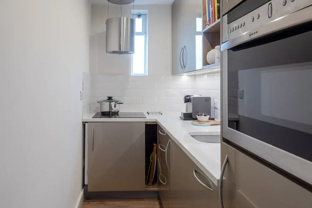 Modern 2 Bedroom Apartment, Wandsworth Town