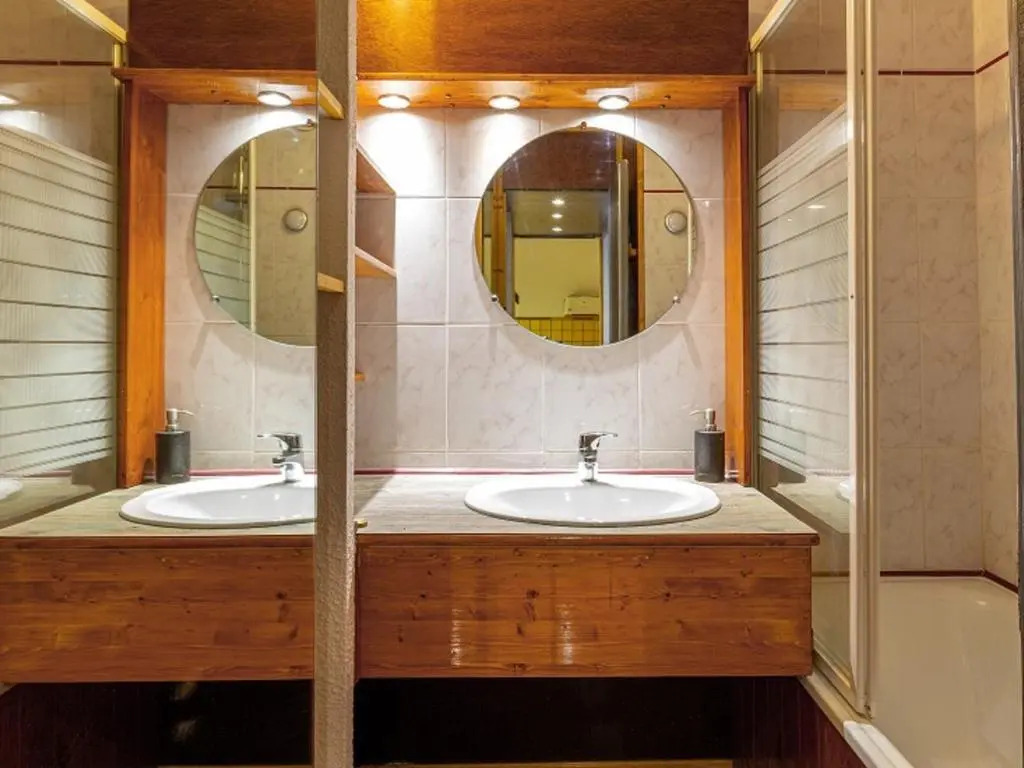 Appartement La Plagne-Tarentaise, 1 pièce, 4 personnes - FR-1-351-103