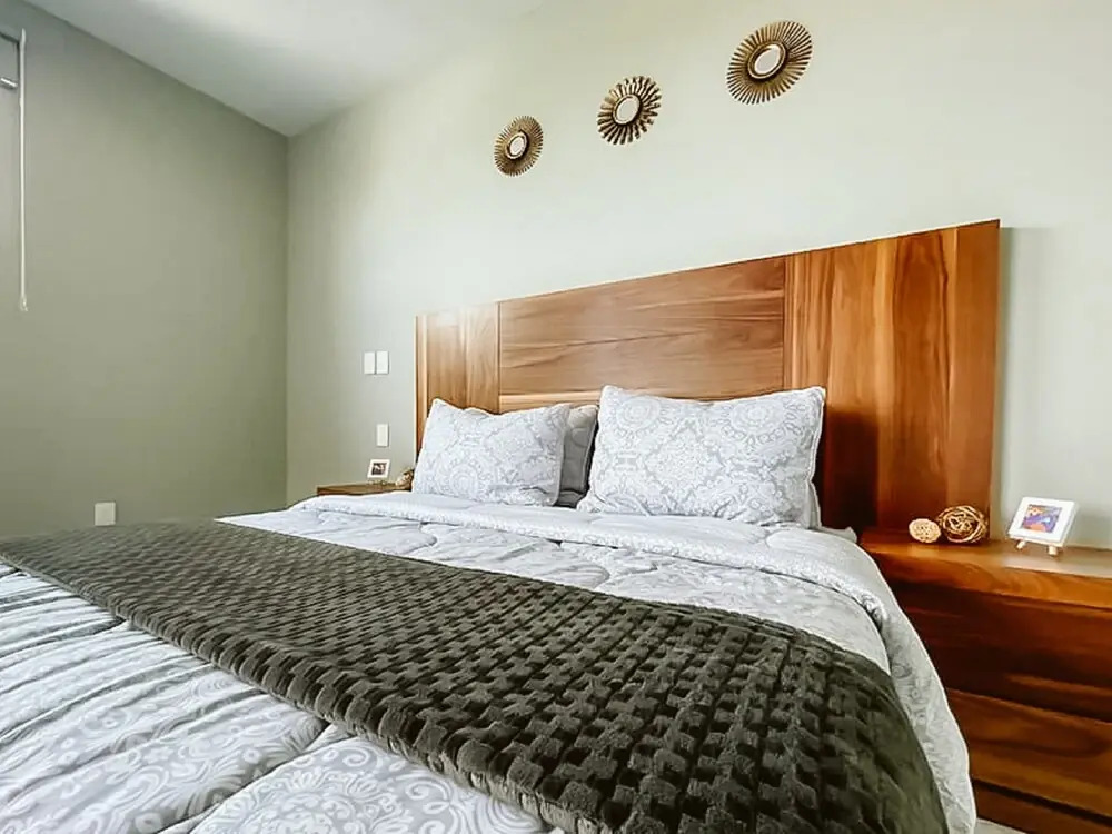 Level luxury condos