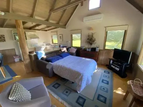 Crabapple Cottage