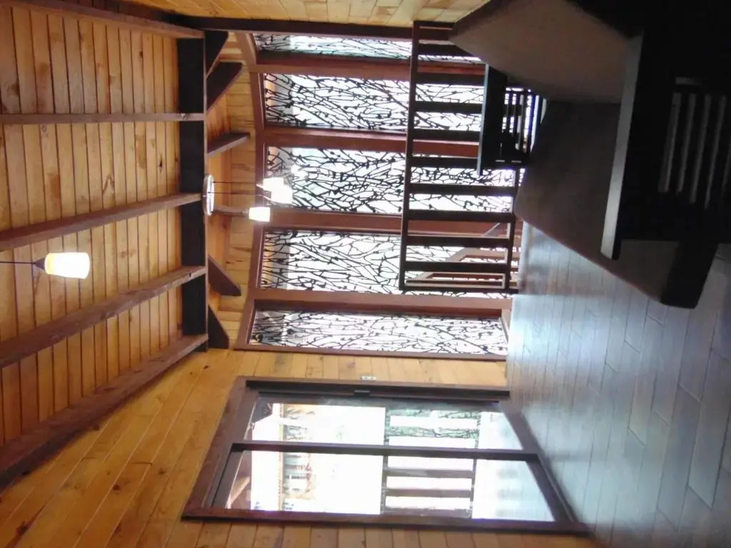 Cabaña dentro del Bosque para 24 Personas