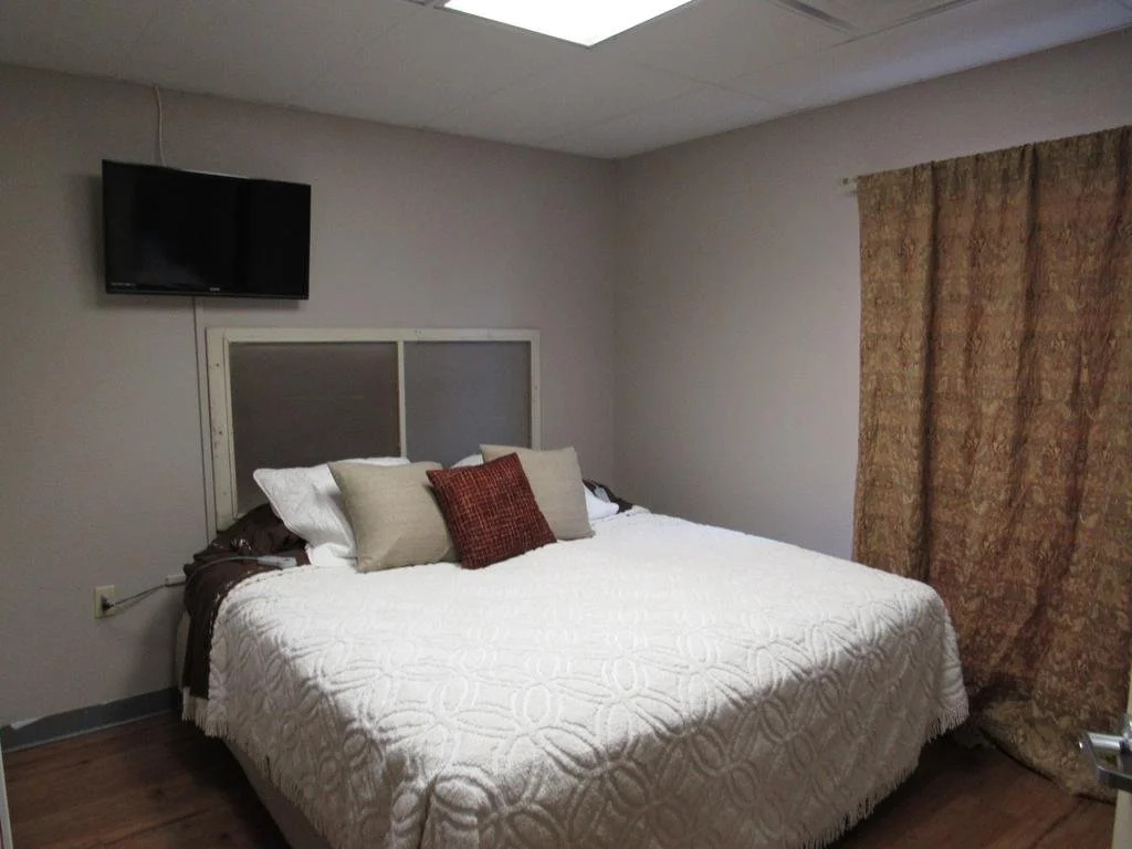 A Place to Stay Reservations Rooms