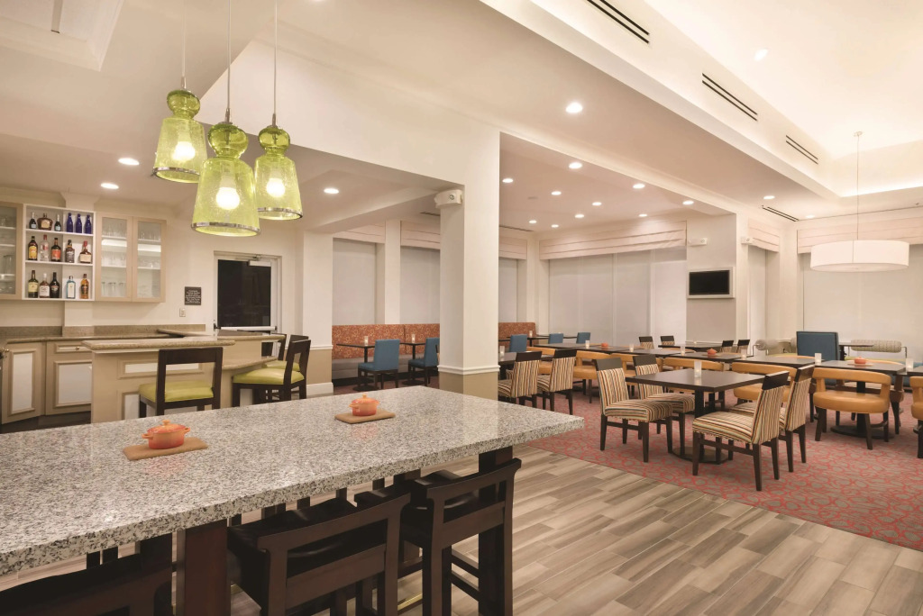 Hilton Garden Inn Akron-Canton Airport