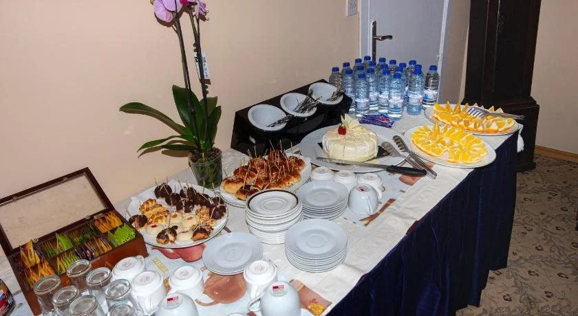 Life Hotel