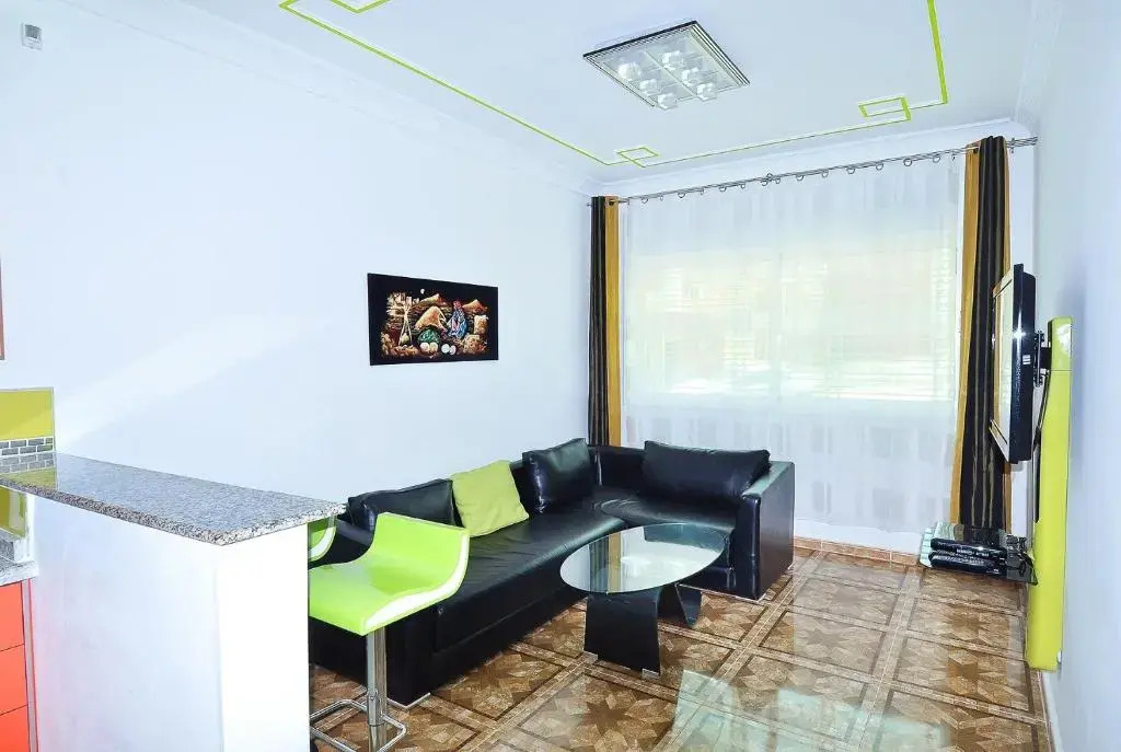 Appartement 2 chambres tout confort, Plage de SAÏDIA à 700m, CLIM, WIFI, parking gratuit