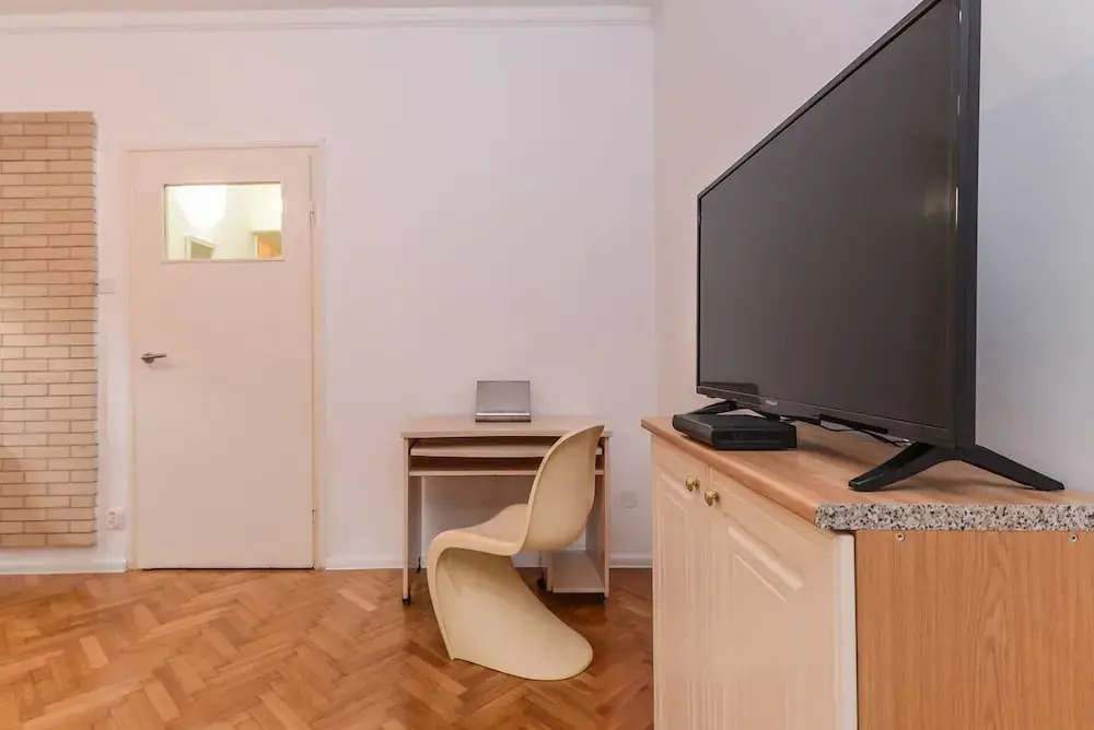 Two Bedroom Parensov Central Apartment
