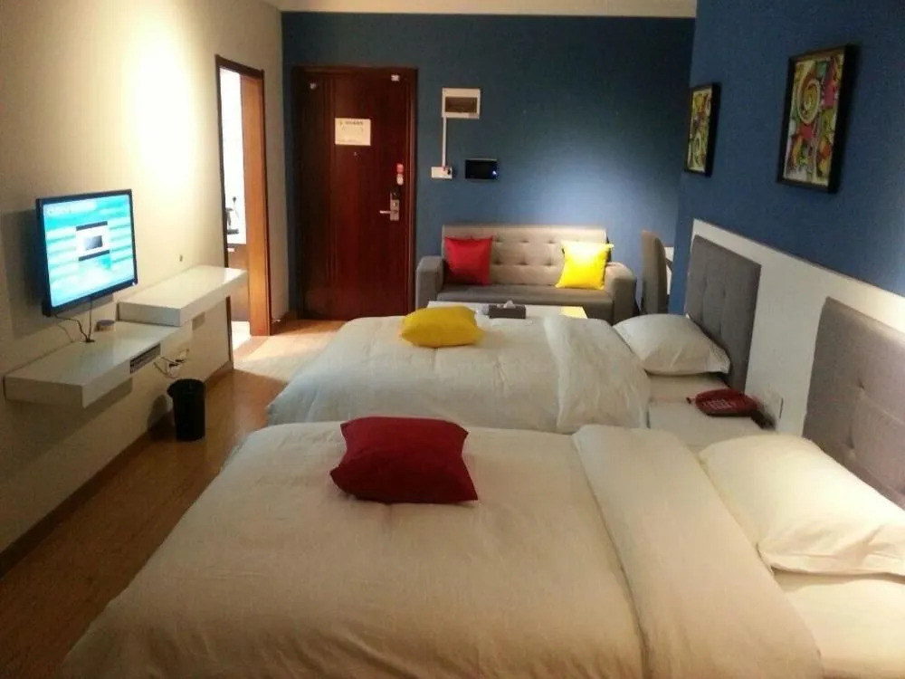 Home Inn Changsha Railway Station Yuanjialing Metro Station