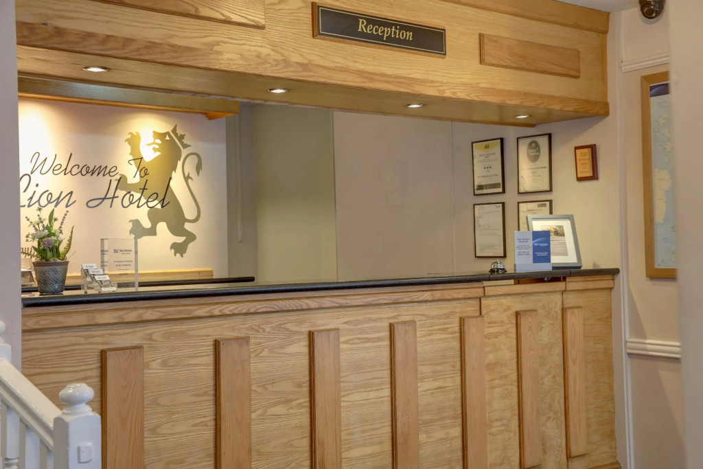 Lion Hotel