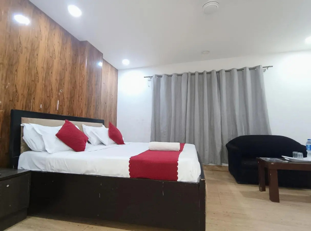 Mauryan Elite Hotel @ Devli Khanpur