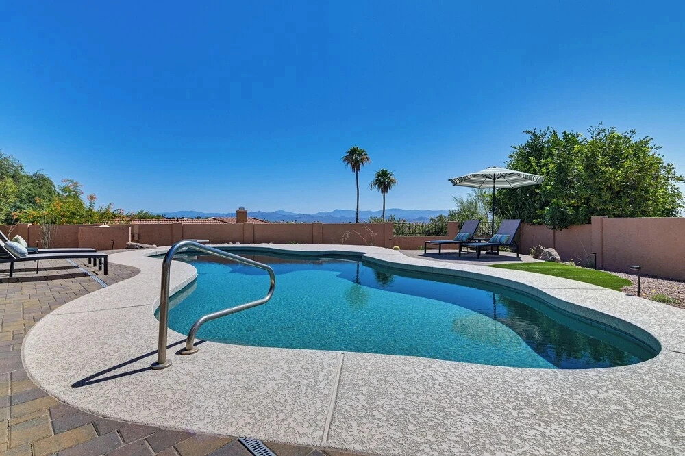 Sweeping Mtn Views & Hot Tub: Fountain Hills Oasis