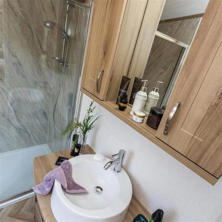 "Saltire Lodge 35 With Hot Tub At 5 Star Resort"