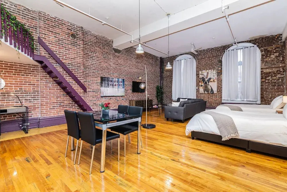 Old Port Montreal Business Apartments