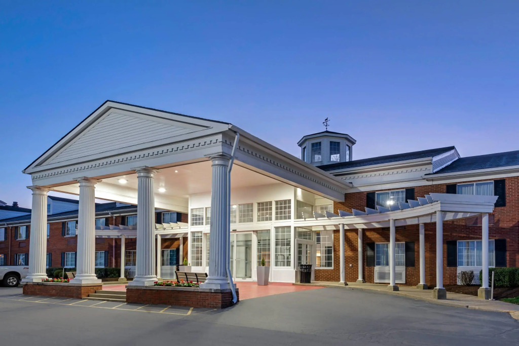 Clarion Hotel Conference Center Lexington North