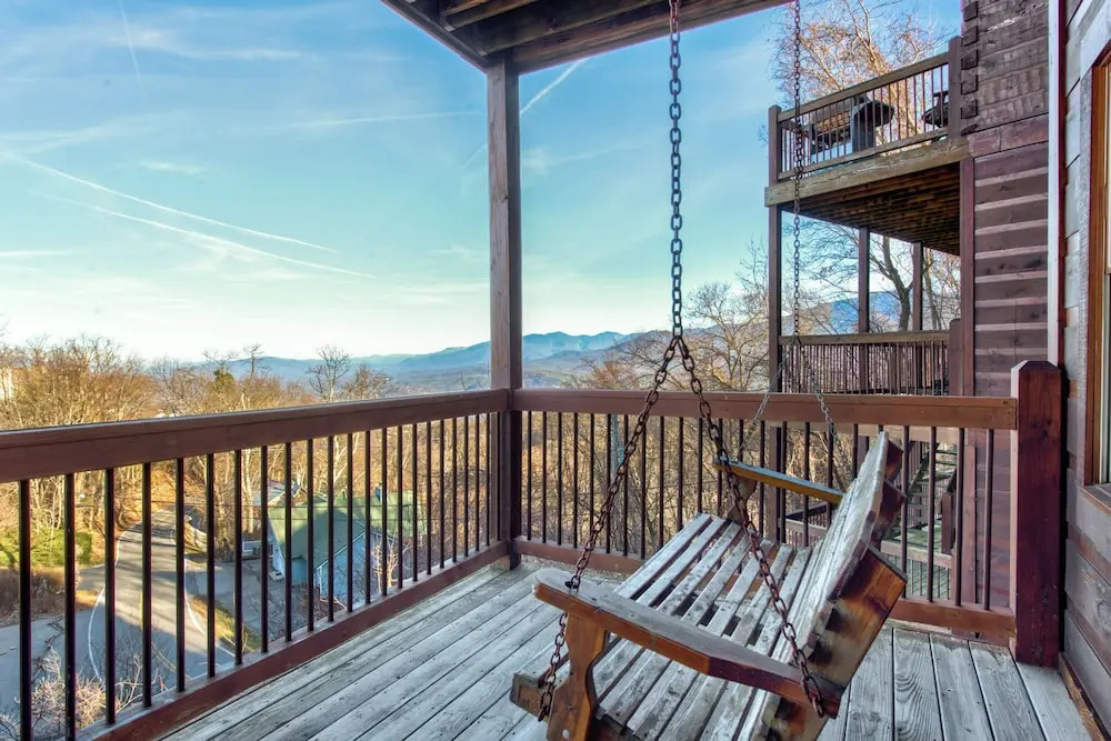 Little Cub Retreat Mtn View, Hot Tub, Indoor Pool