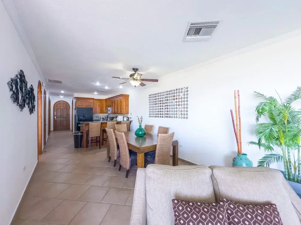 Casa Blanca Golf Villas