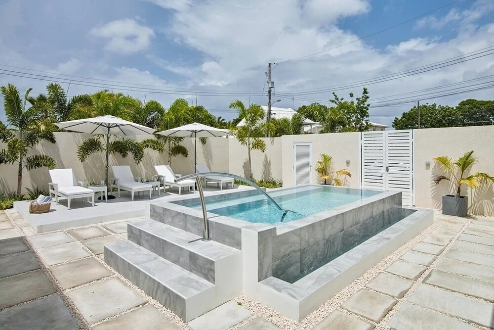 Footprints Estate 11 Bedroom Home by Blue Sky Luxury