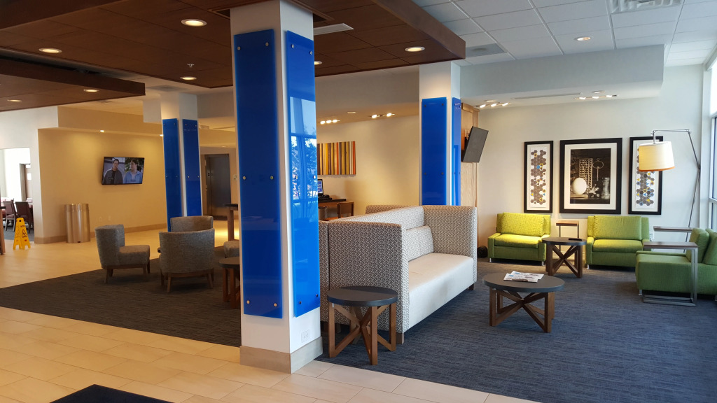 Holiday Inn Express & Suites Toledo West by IHG