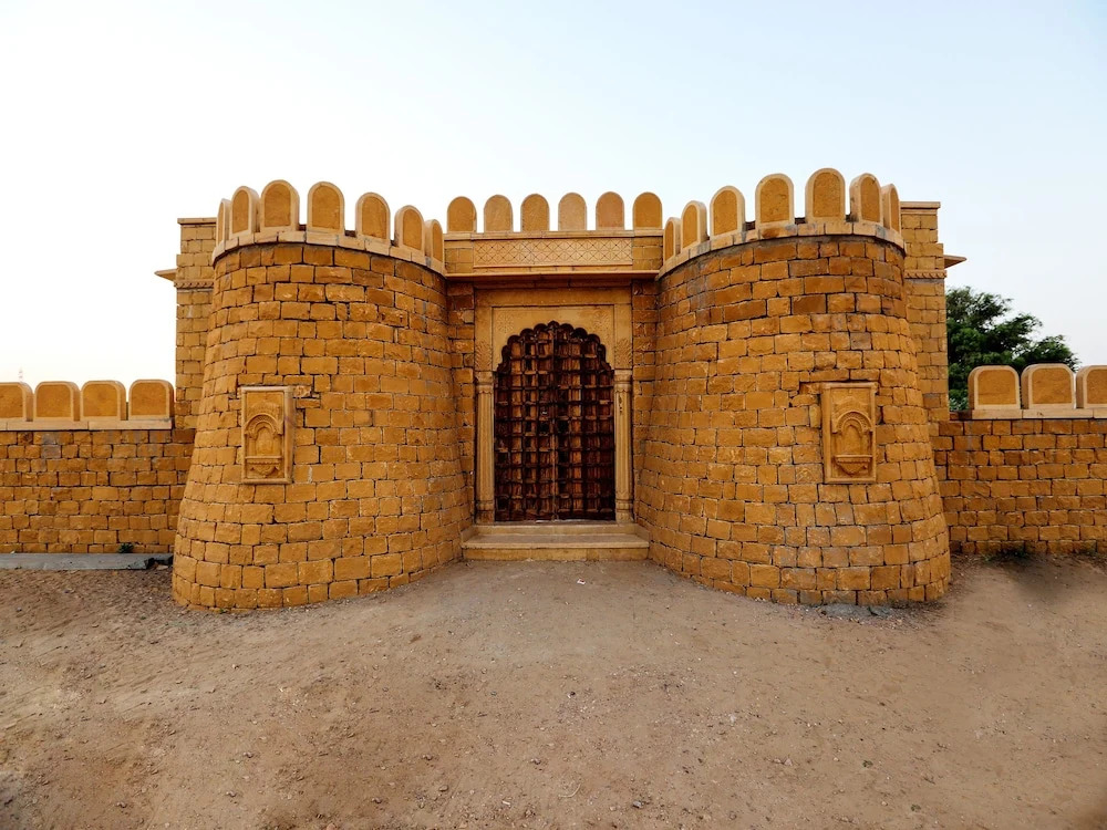 OYO 19863 Ratnawali Camps
