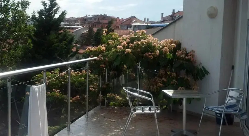 Guest House Lichevi
