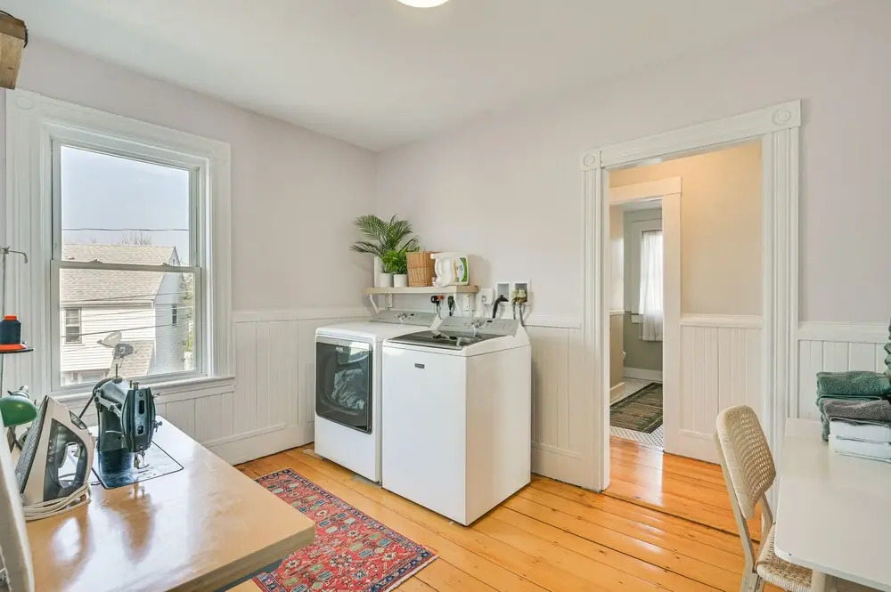 Bright & Pet-friendly Home: 2 Mi to Harvard Square