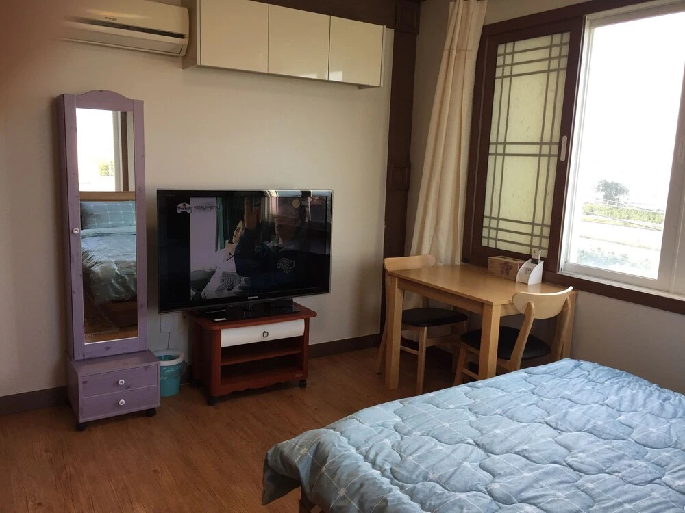 Galaxy HomeHouse