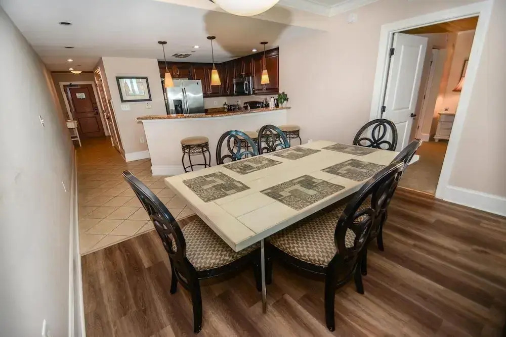 Mar Vista Grande 614