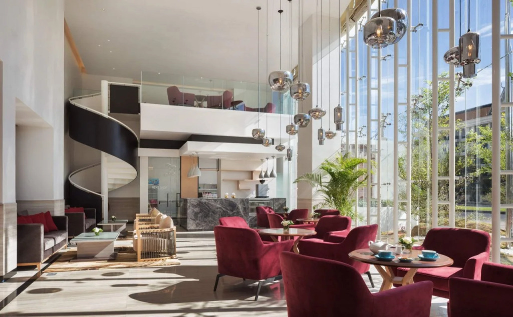 Hotel Emion Phnom Penh