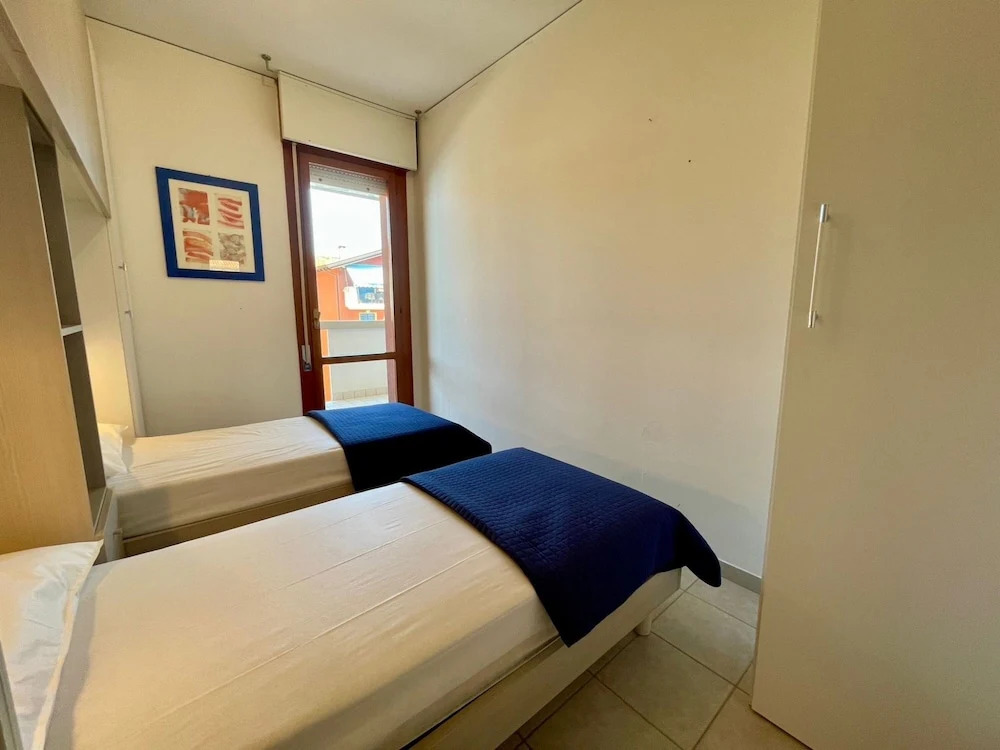Welcoming Flat in Porto Santa Margherita