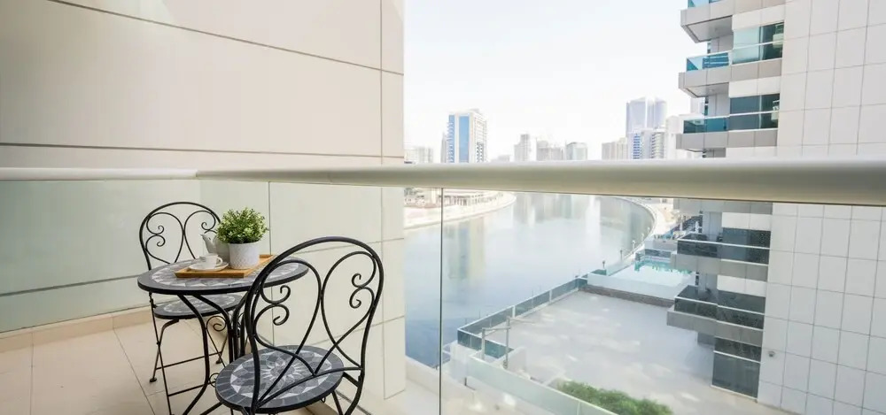 Fancy 1BR with Canal Views