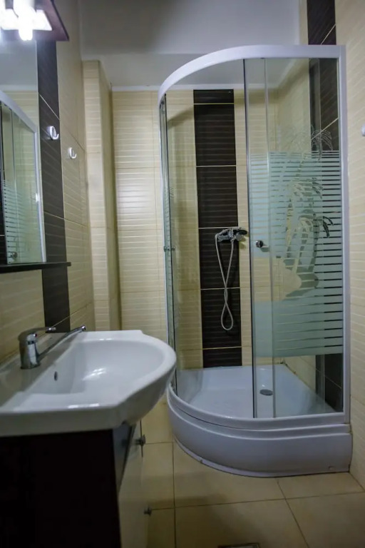 Ionut Summerland Apartments Mamaia