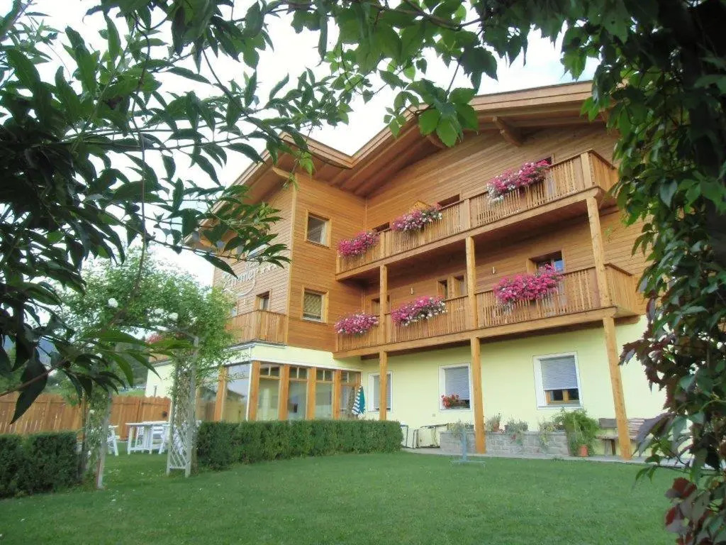 Apartments 5 Elements