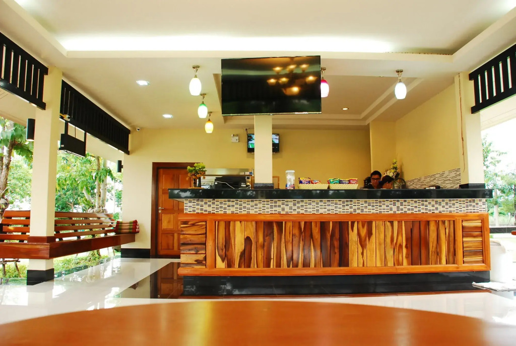 Tontan Resort Cha-Am