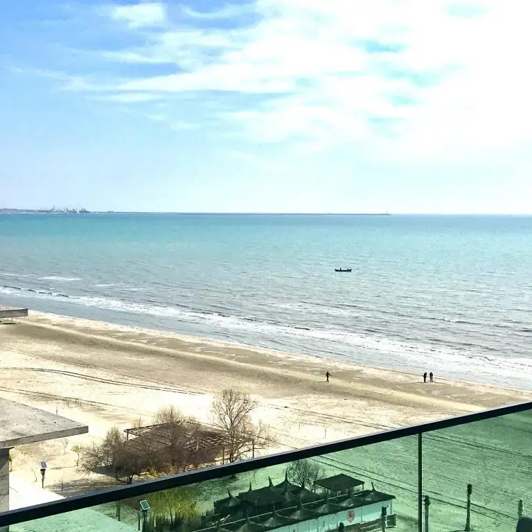 Velvet 64 apartament pe plaja
