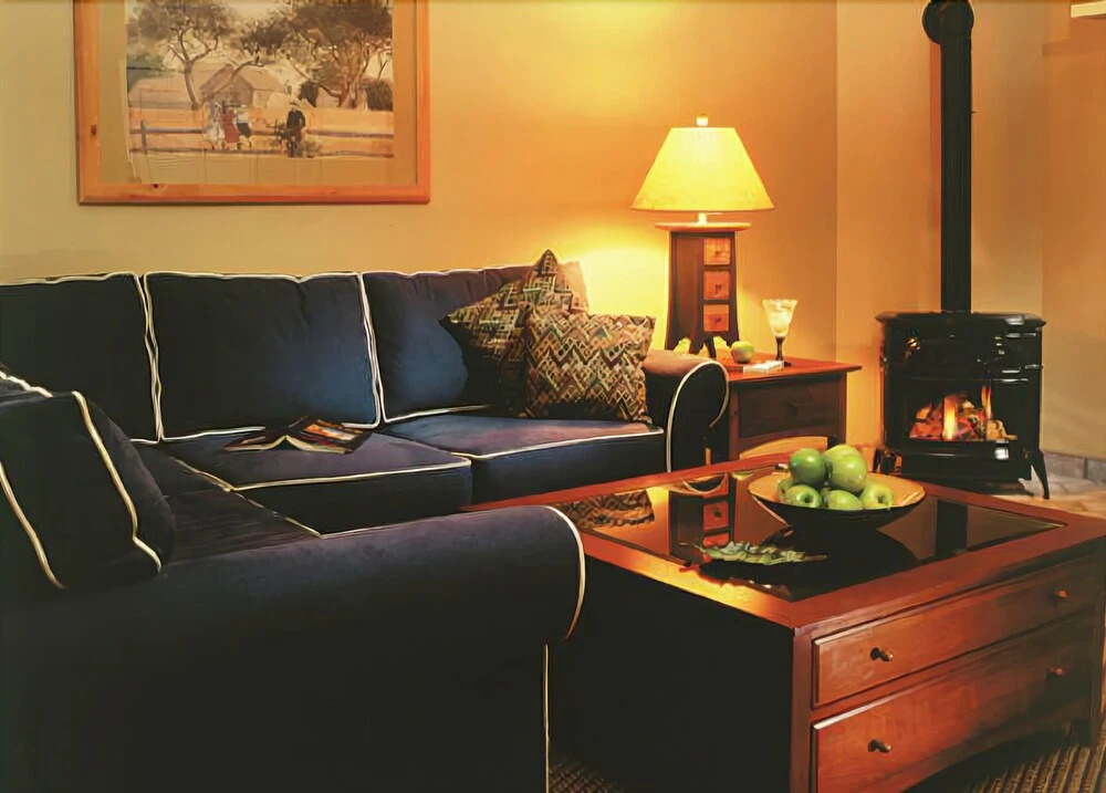 Sebastopol Inn