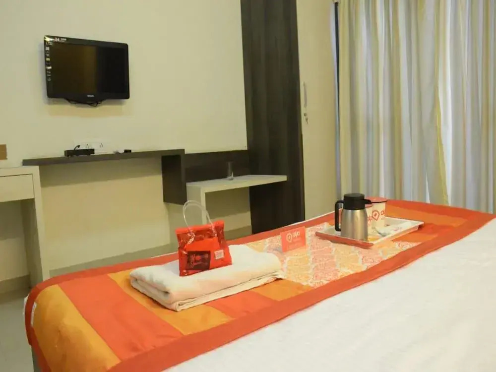 CozyNest Service Apartments - Baner Pune