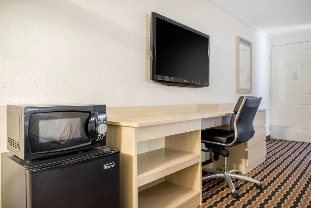 Rodeway Inn Sharonville - Cincinnati North
