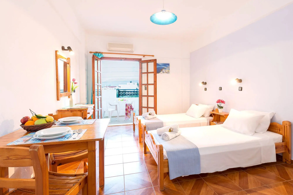 Kostas Apartments
