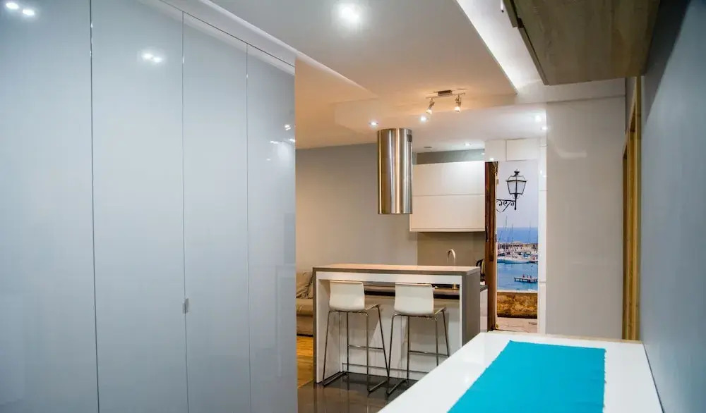 Seaside Mansion Apartments
