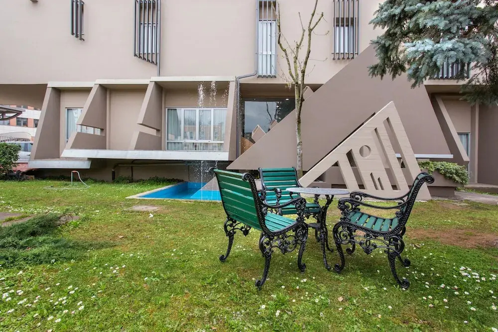 Hotel Leonardo