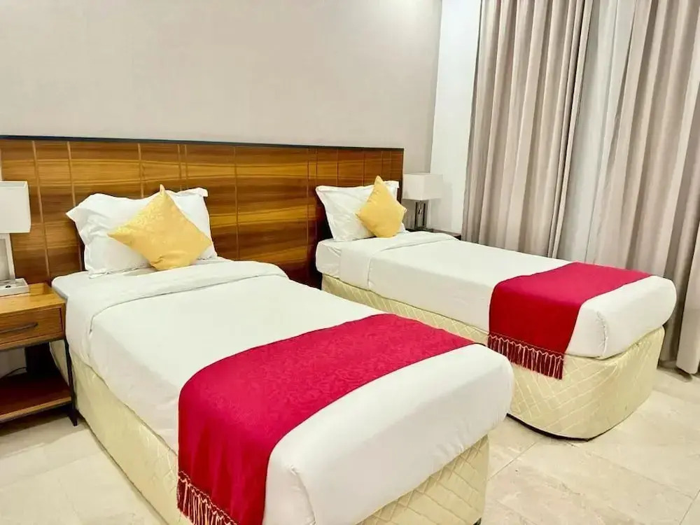 RAFAHEYAT Hotel