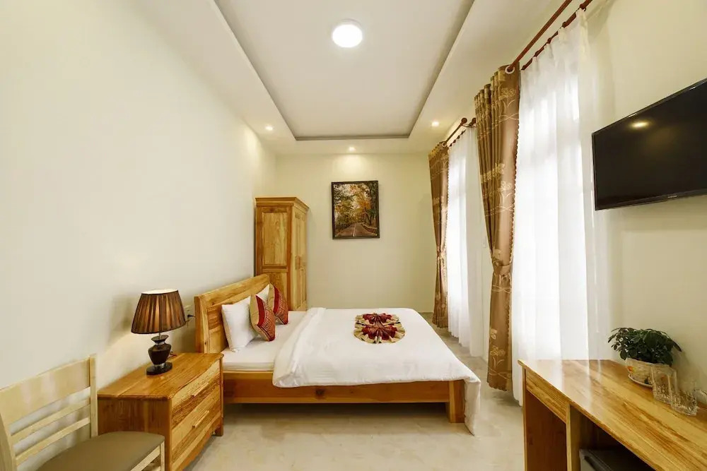 AHA Xuan Truong Hotel