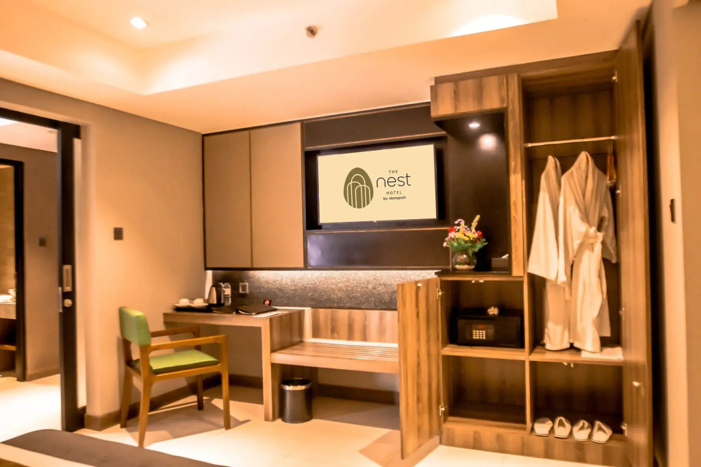 Отель The Nest Hotel Nusa Dua